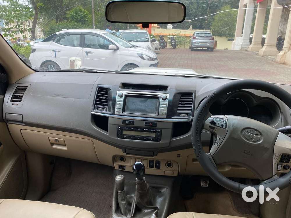 Toyota Fortuner 3.0 4x4 Manual, 2013, Diesel
