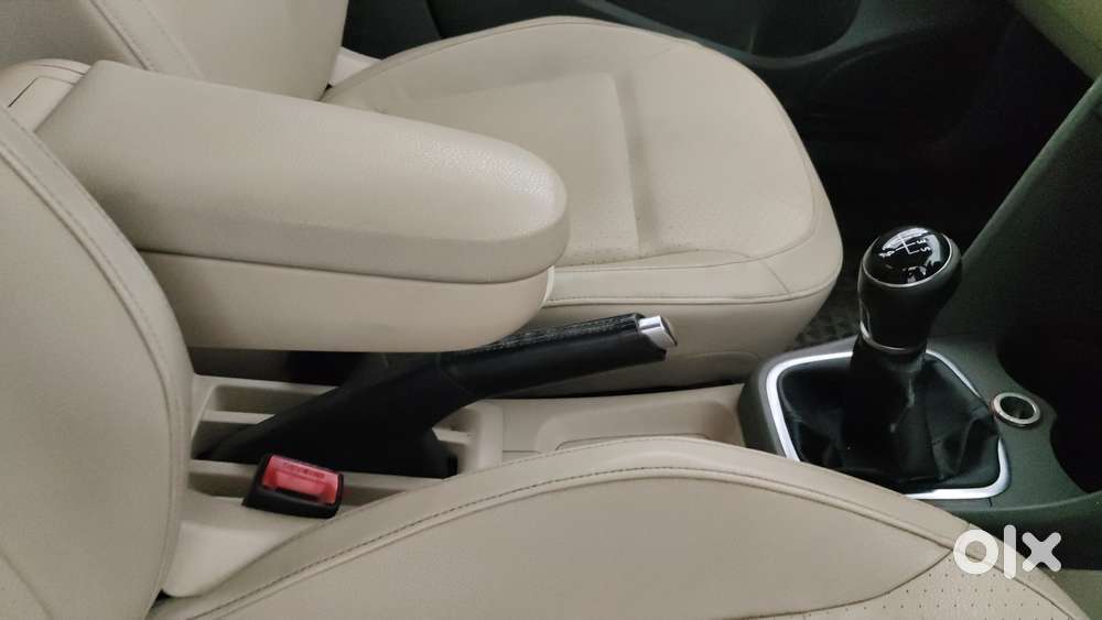 Volkswagen Vento Petrol Highline, 2013, Petrol