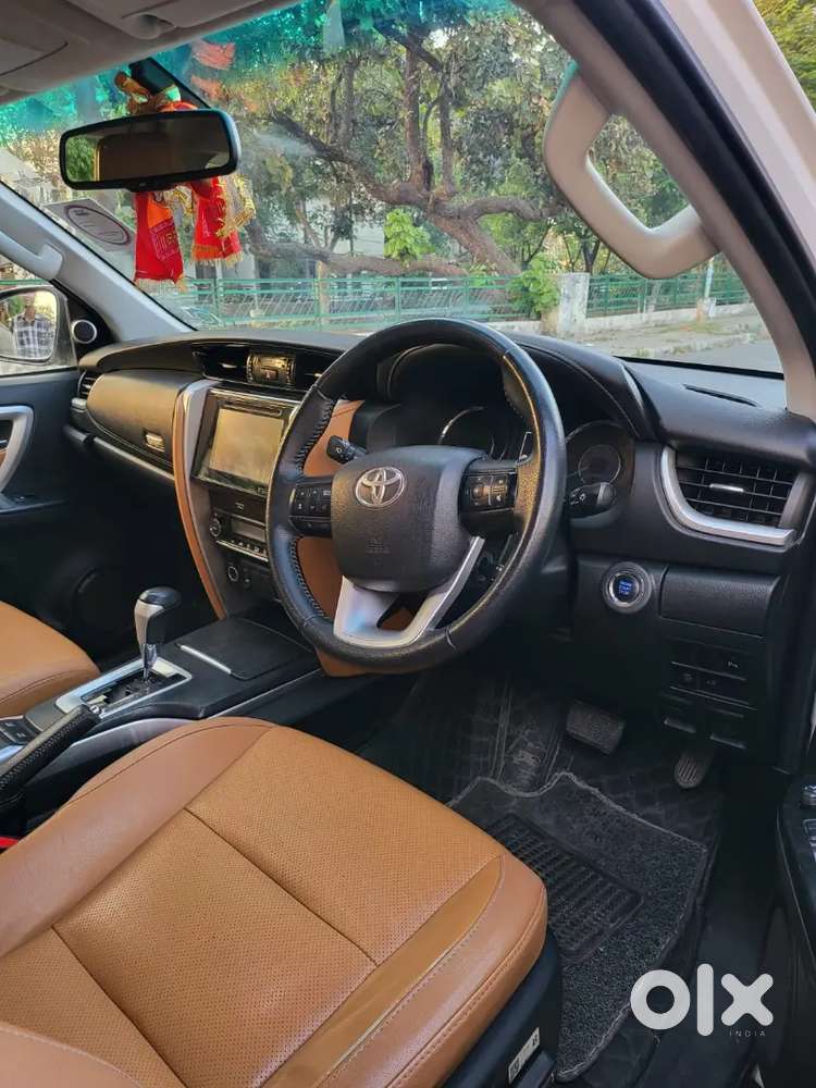 Fortuner 2019 Automatic 1st Owner