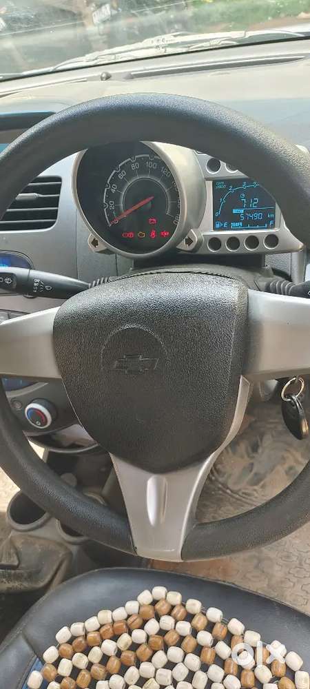 Chevrolet Beat Petrol 2010
