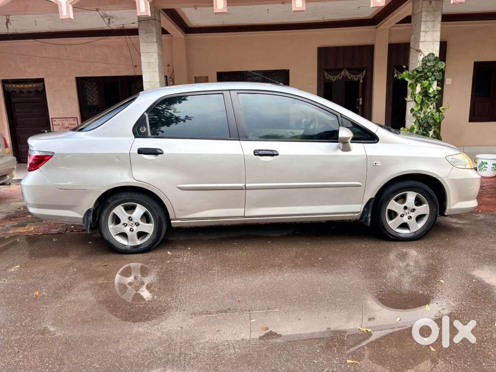 Honda City Zx 2008 Cng & Hybrids Well Maintained