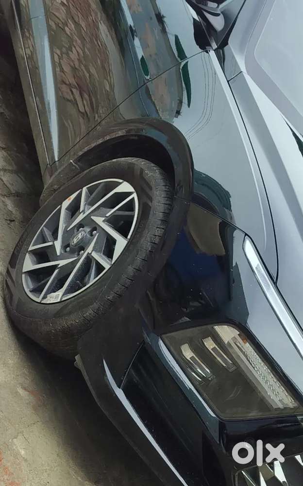 Hyundai New Verna Hx6 13 Loan Pe H 13 Lakh Argent Sell