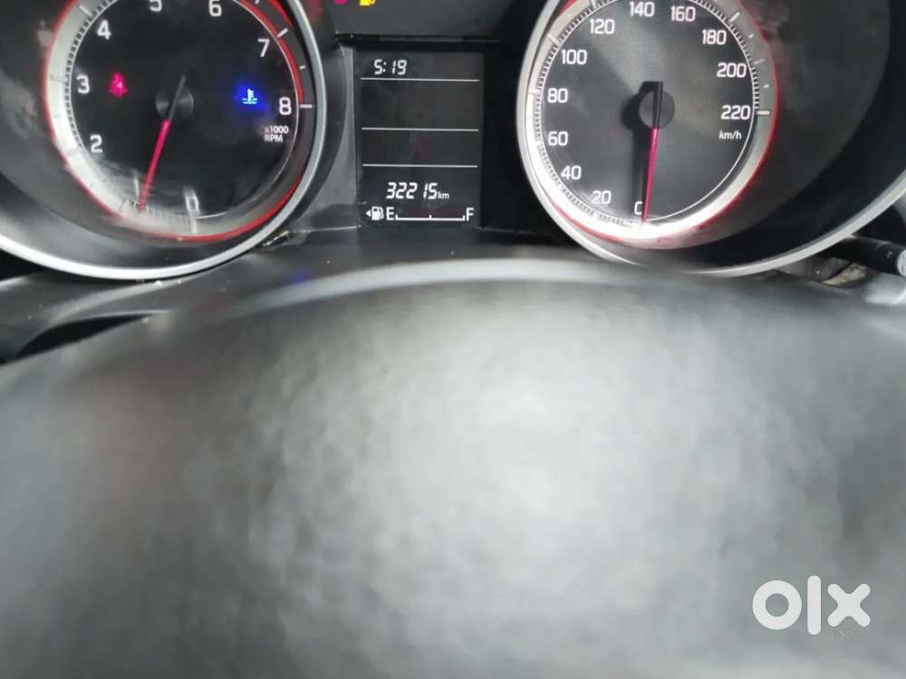 Maruti Suzuki Swift Vxi, 2022, Petrol
