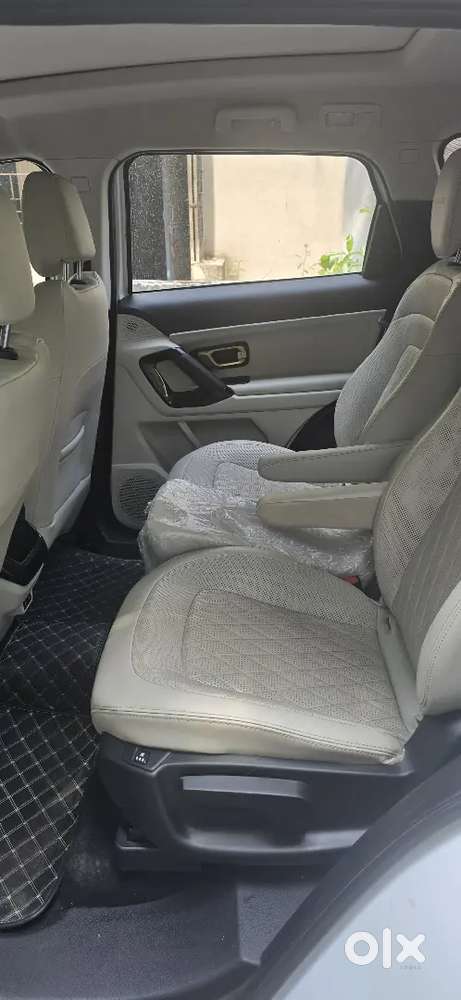 Tata Safari Gold Edition Top Model Automatic  6 Seater  2022