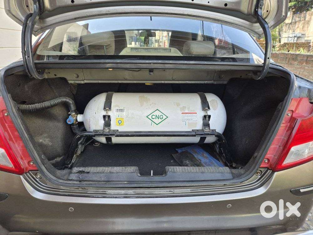 Maruti Suzuki Dzire 1.2 Vxi Cng, 2022, Cng & Hybrids