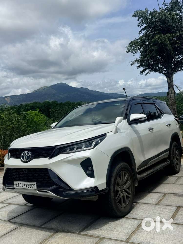 Toyota Fortuner Diesel 100000 Km Driven