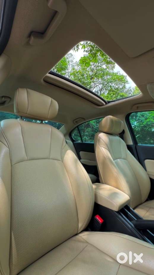Honda City 1.5 Zx Cvt I-vtec, 2022, Petrol