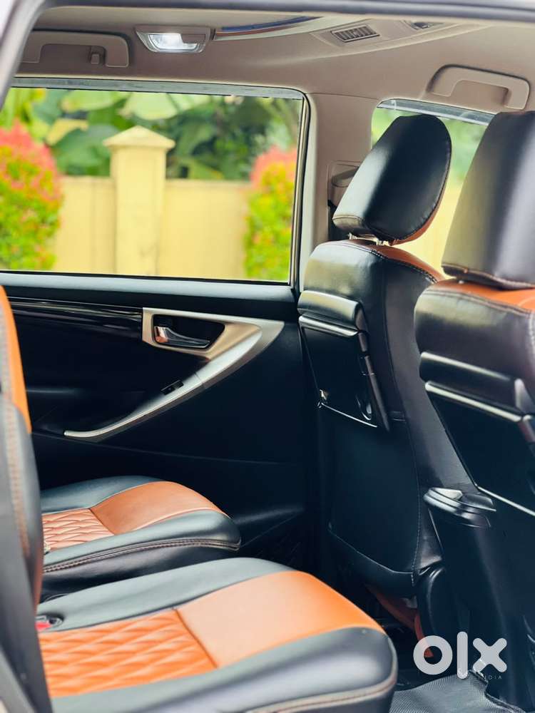 Toyota Innova Crysta Touring Sport 2.4 Mt, 2022, Diesel