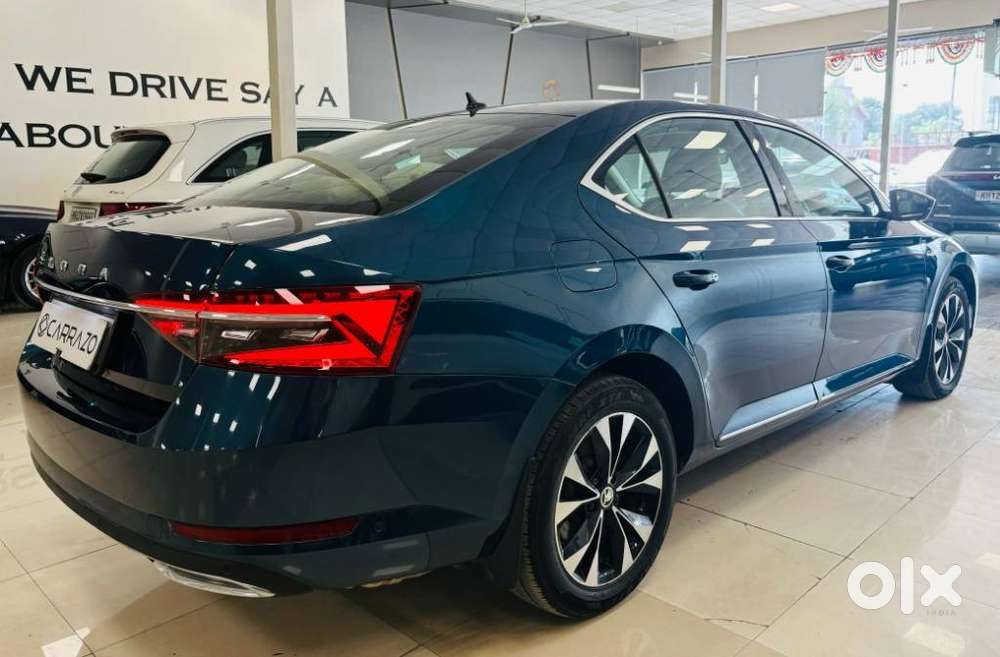 Skoda Superb 2.0 L&k Tsi At, 2021, Petrol