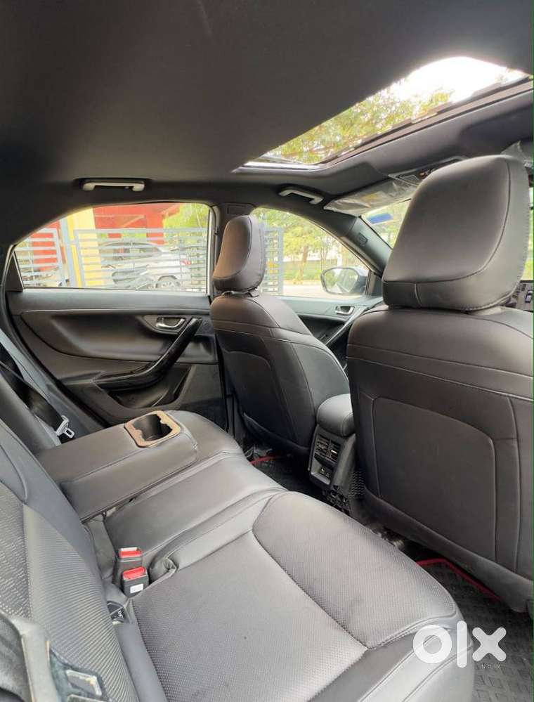 Tata Nexon 1.2 Revotron Xza Plus (o) Amt, 2024