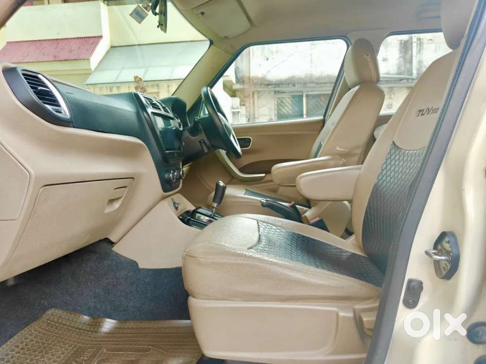 Mahindra Tuv 300 T8 Amt, 2015, Diesel