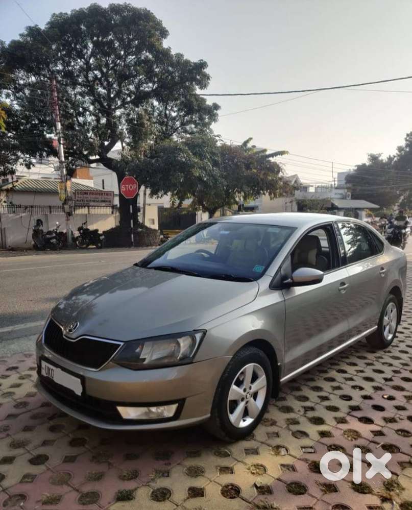 Skoda Rapid 1.6 Mpi Ambition With Alloy Wheel, 2017, Petrol