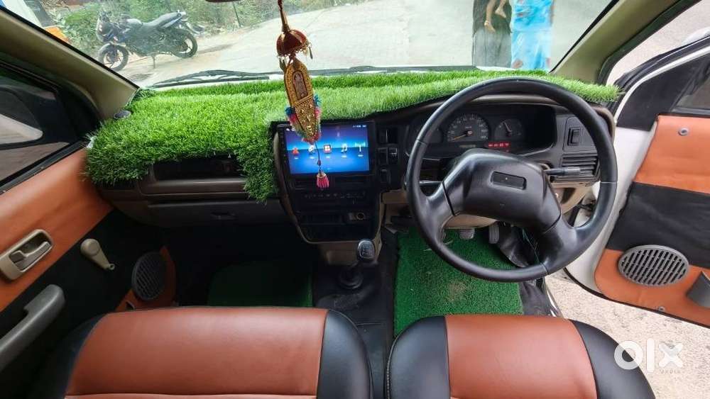 Chevrolet Tavera Elite Ls - B3 10-seater Bs Iii, 2010, Diesel