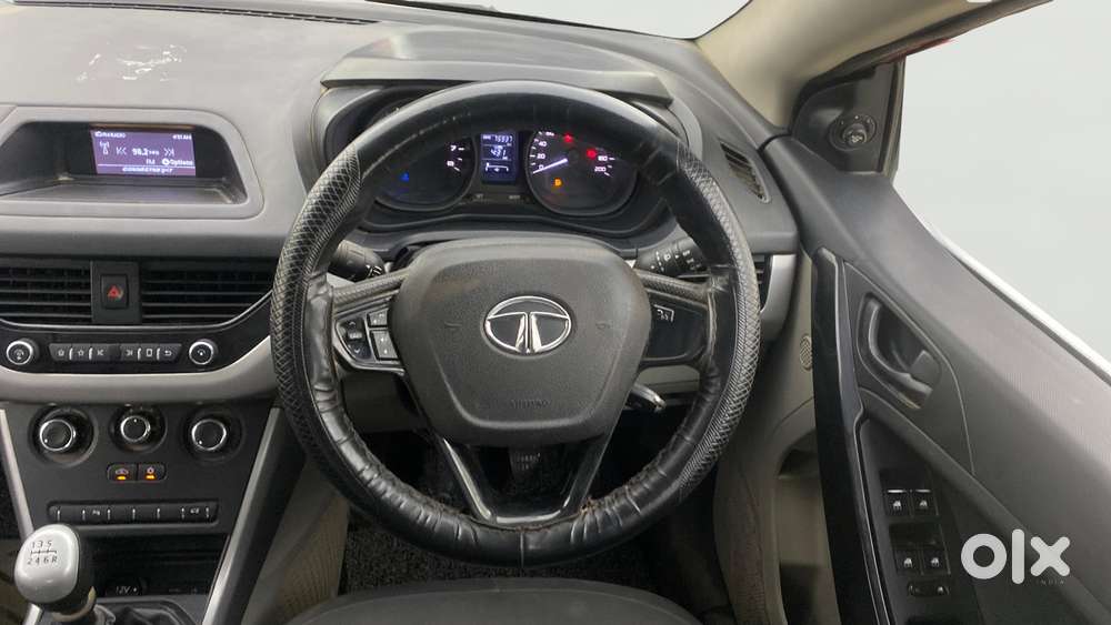 Tata Nexon 1.5 Revotorq Xm, 2018, Diesel
