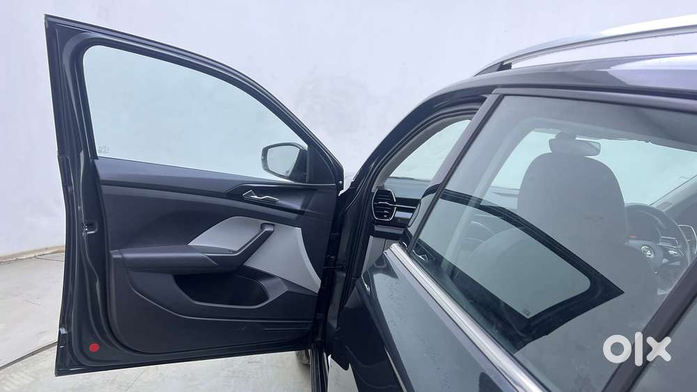 Skoda Kushaq Style 1.0l Tsi Mt, 2023, Petrol
