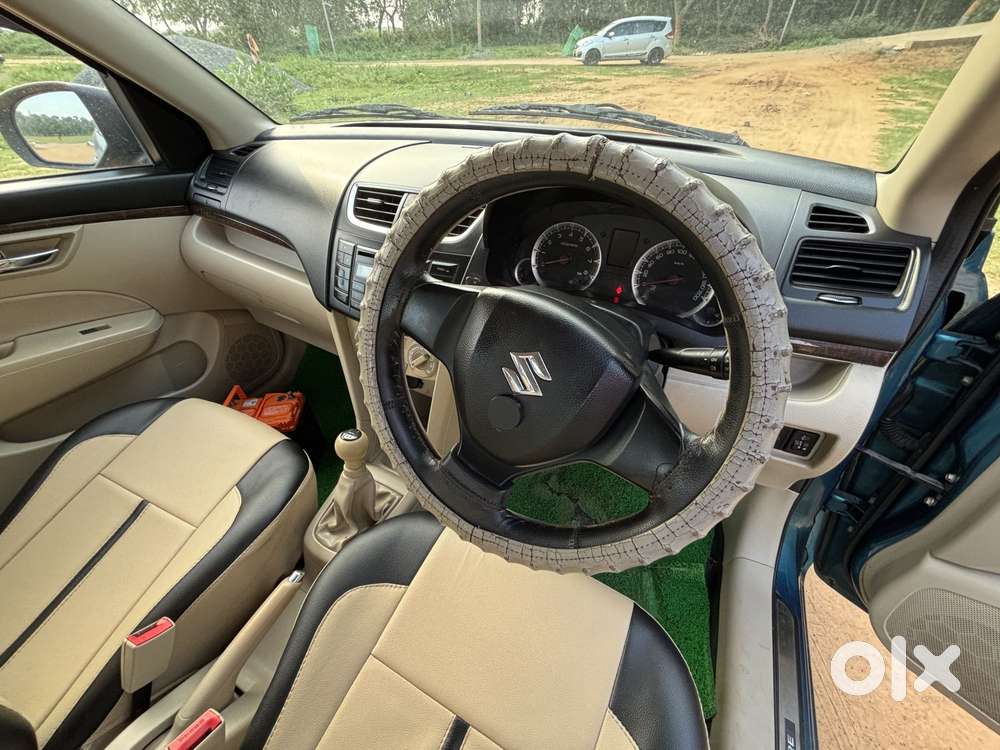 Maruti Suzuki Swift Dzire Vxi Optional, 2014, Petrol