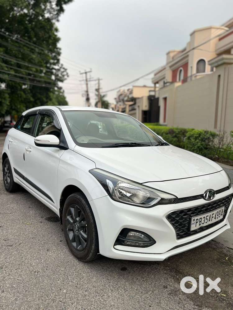Hyundai I20 Sportz 1.2 Vtvt, 2019, Petrol
