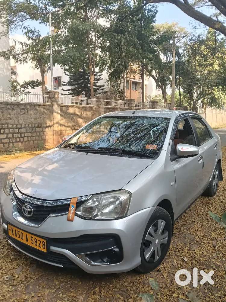 Toyota Etios Cross 2017