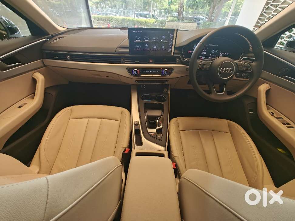 Audi A4 2.0 Premium Plus 40 Tfsi, 2025, Petrol
