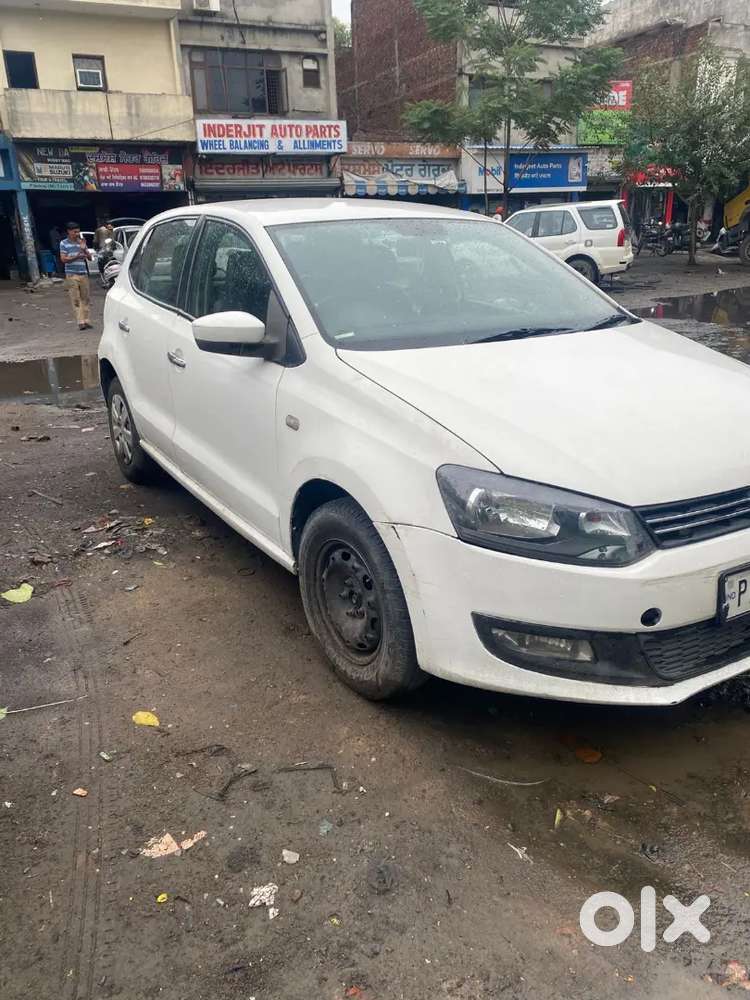 Volkswagen Polo 2011 Diesel 150000 Km Driven
