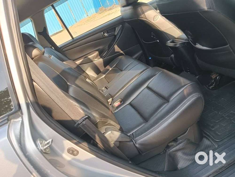 Toyota Innova Crysta 2.8 Gx At, 2017, Diesel