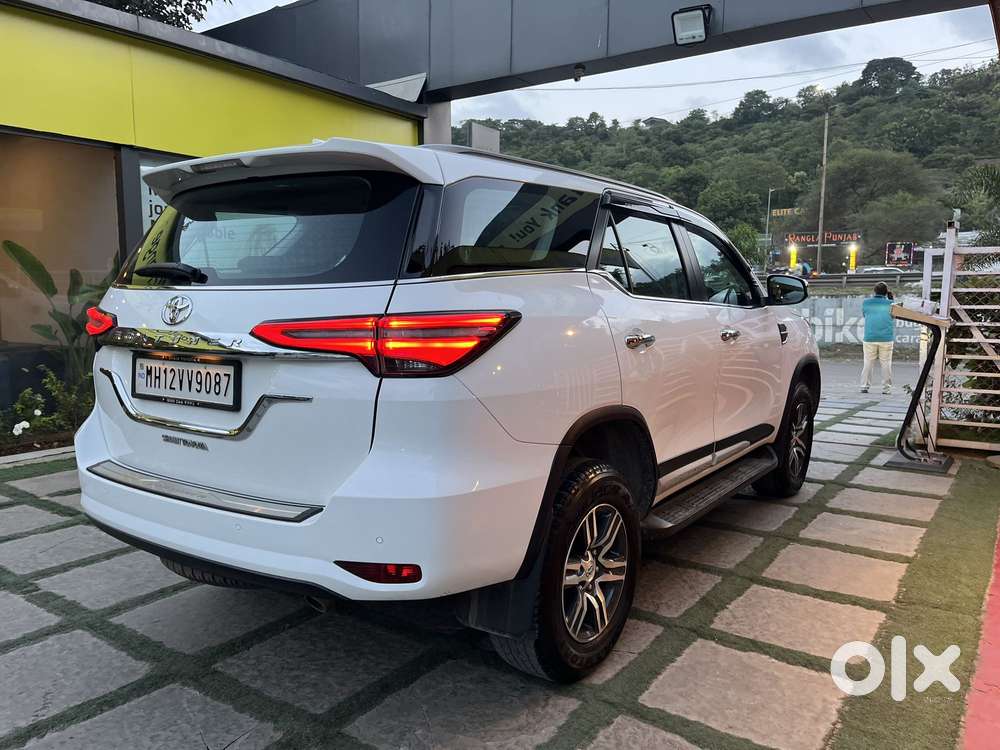 Toyota Fortuner [2021-ongoing] 2.8 2wd Diesel At, 2023, Diesel