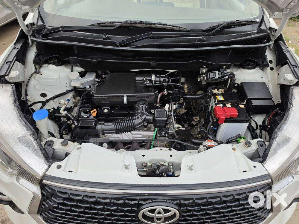 Toyota Rumion V Mt, 2023, Petrol
