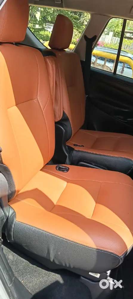 Toyota Innova Crysta 2019