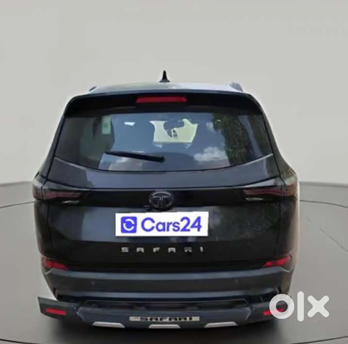 2022 Tata Safari Diesel - New Tyres