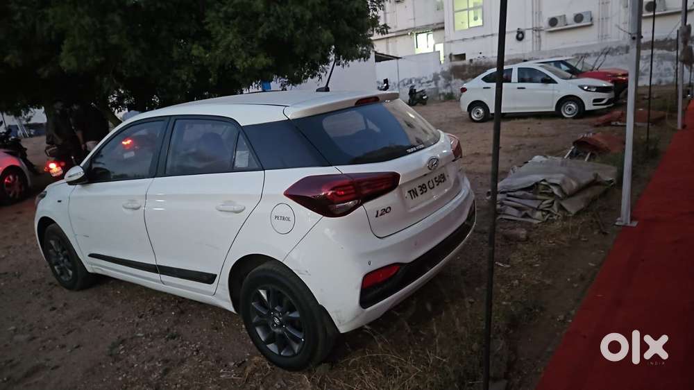 Hyundai I20 Petrol Cvt Asta, 2018, Petrol