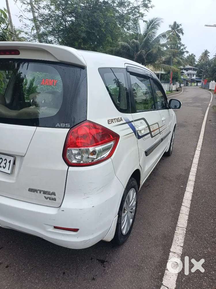 Maruti Suzuki Ertiga Vxi 2014
