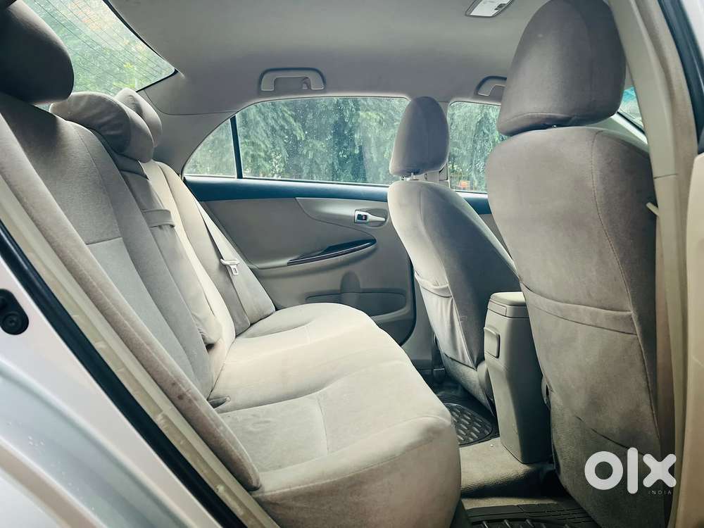 Toyota Corolla Altis G, 2013, Petrol