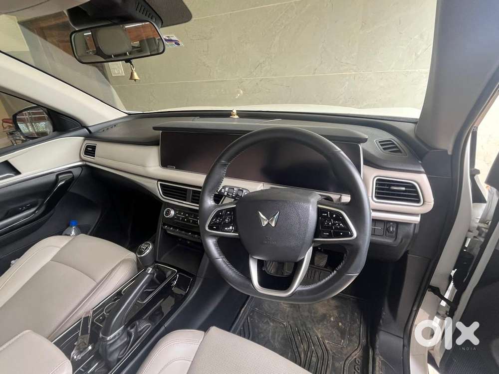 Mahindra Xuv700 Diesel 2023