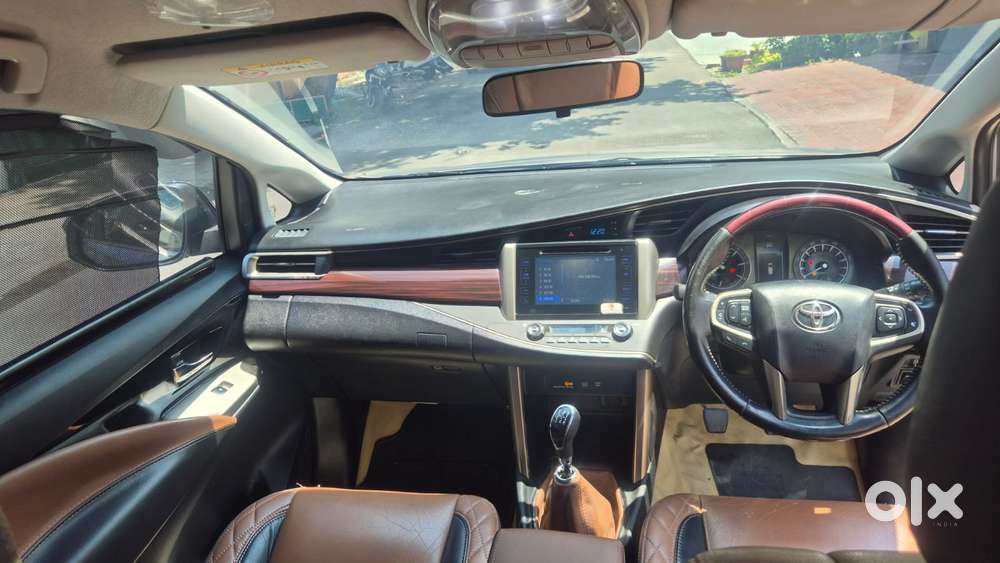 Toyota Innova Crysta 2.4 V, 2018, Diesel