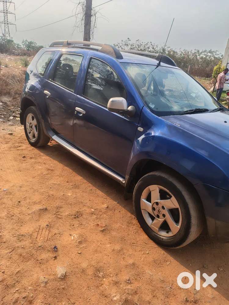 Renault Duster 2013 Diesel, Rxz, Topend Model Good Condition