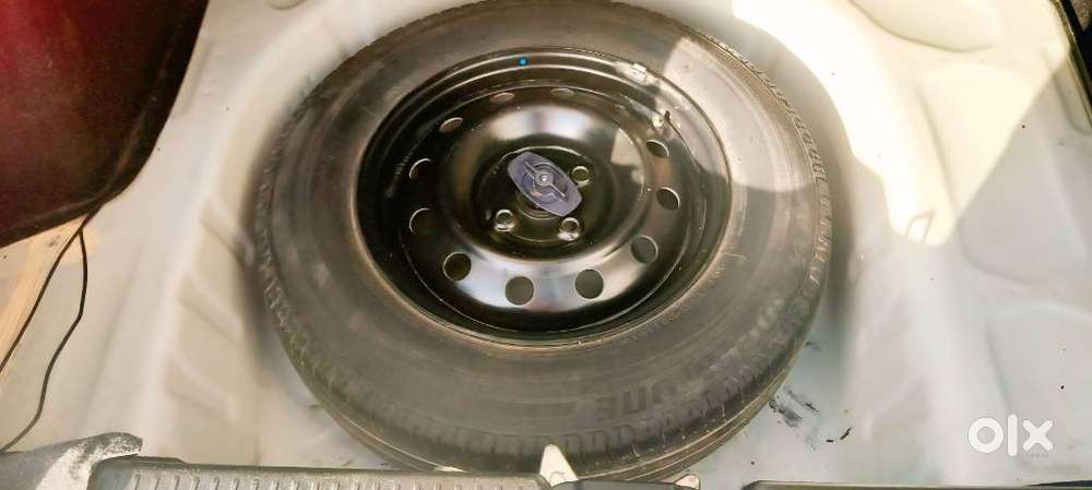 Maruti Suzuki Swift Dzire Vxi Optional, 2019, Petrol