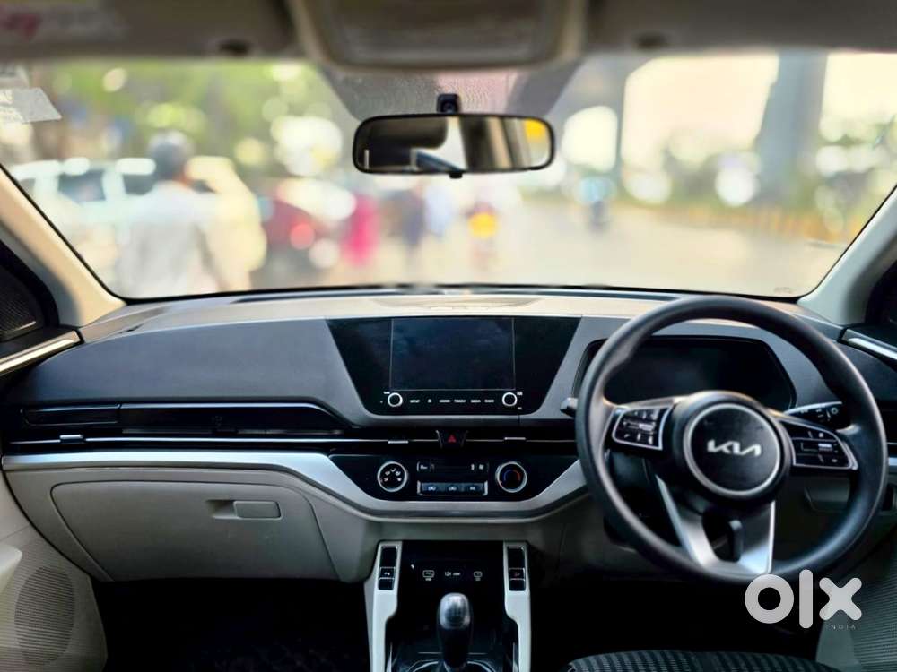 Kia Carens 1.5 Prestige 7 Str, 2023, Petrol