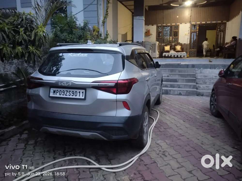 Kia Seltos 2023 Petrol 27000 Km Driven
