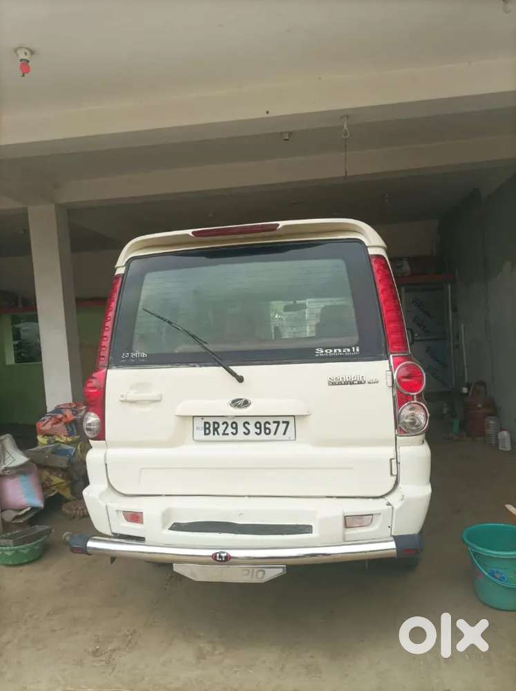 Mahindra Scorpio Sle 2015 Diesel Well Maintained