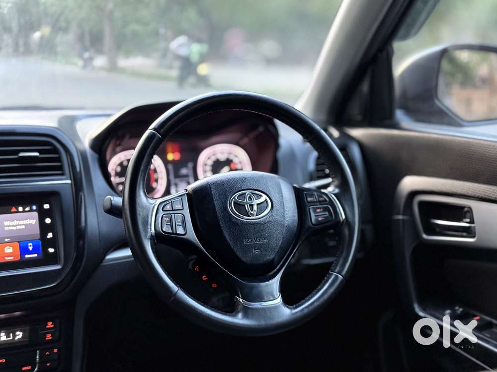 Toyota Urban Cruiser Cruiser Premium, 2021, Petrol