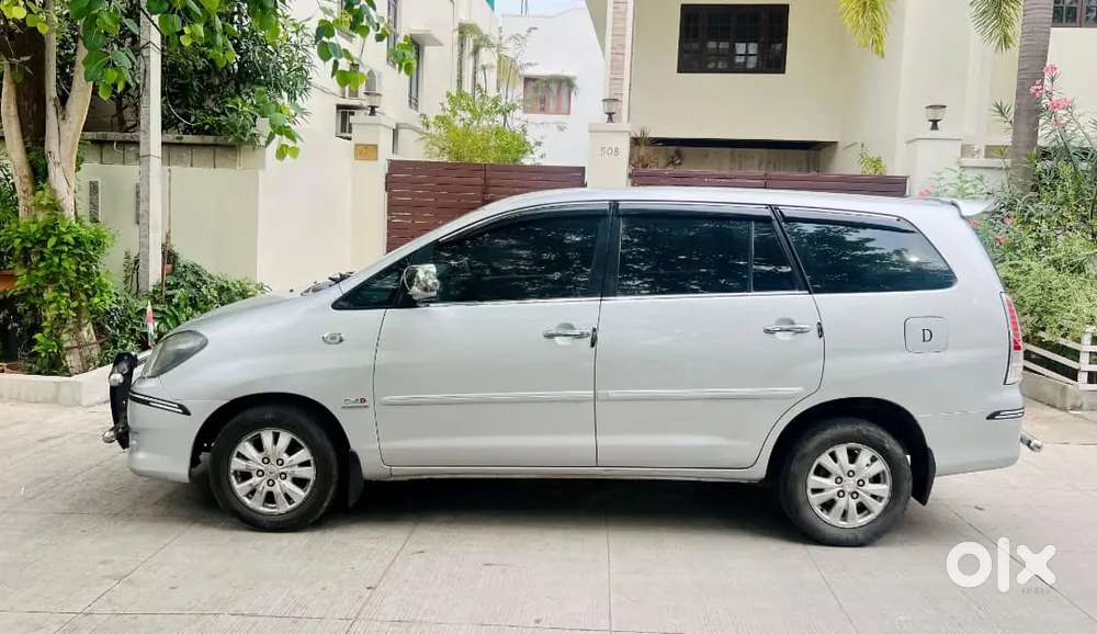 Toyota Innova 2.5 V Very Good Condition