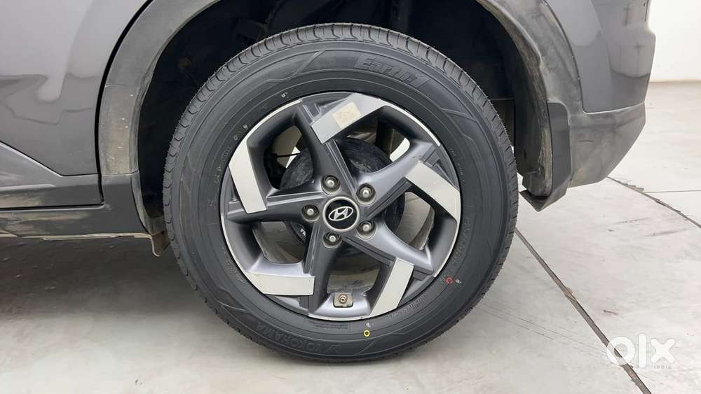 Hyundai Venue Sx Plus Turbo Dct, 2022, Petrol