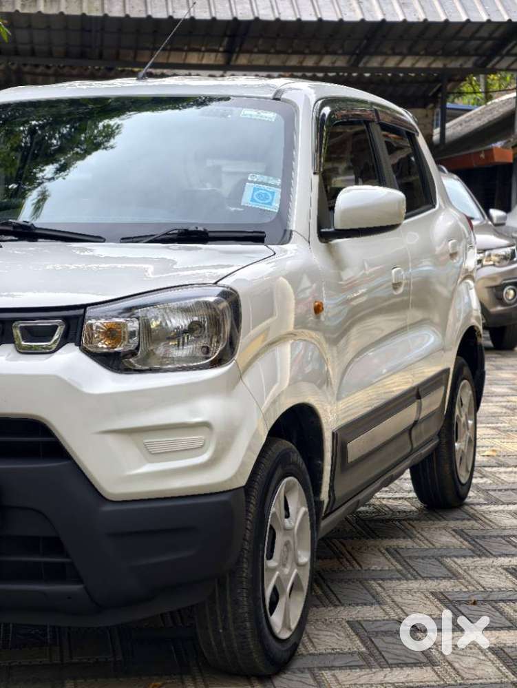 Maruti Suzuki S-presso Vxi At, 2020, Petrol