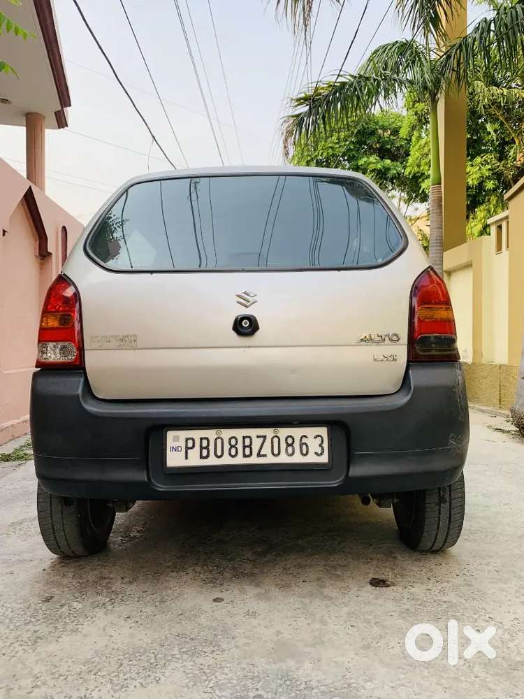 Maruti Suzuki Alto 2011/2012 Petrol Well Maintained