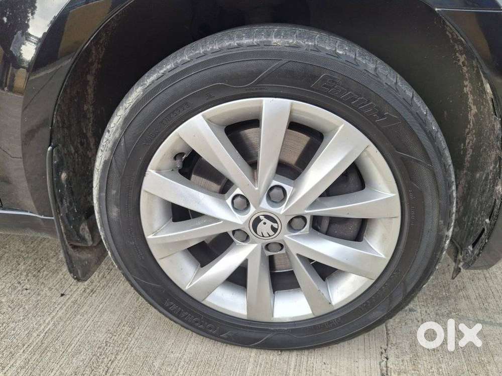 Skoda Octavia 2.0 L K Tsi At, 2018, Petrol