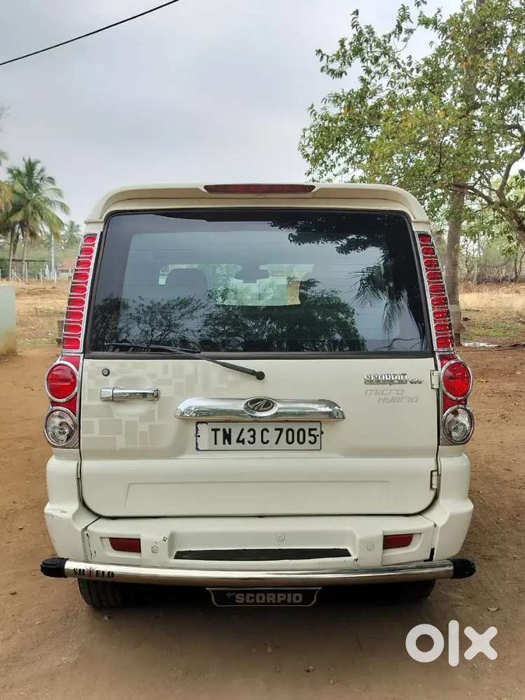 Mahindra Scorpio Classic 2010 Diesel 140000 Km Driven