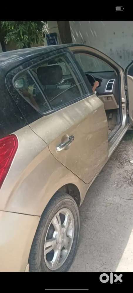 Hyundai I20 Magna 2010 Km Driven