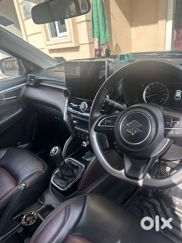 Maruti Suzuki Grand Vitara 2024 Petrol Well Maintained