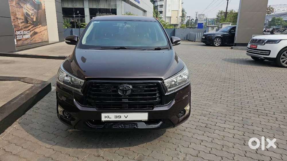 Toyota Innova Crysta 2.4 G Mt 7 Str, 2016, Diesel