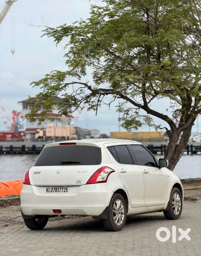 Maruti Suzuki Swift 2011